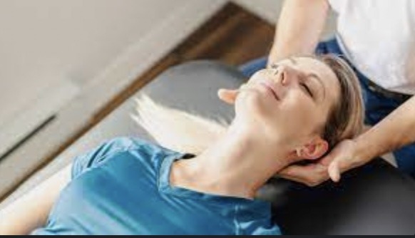 TMJ Physical Therapy Practices and Benefits for Helping Manage Joint Pain